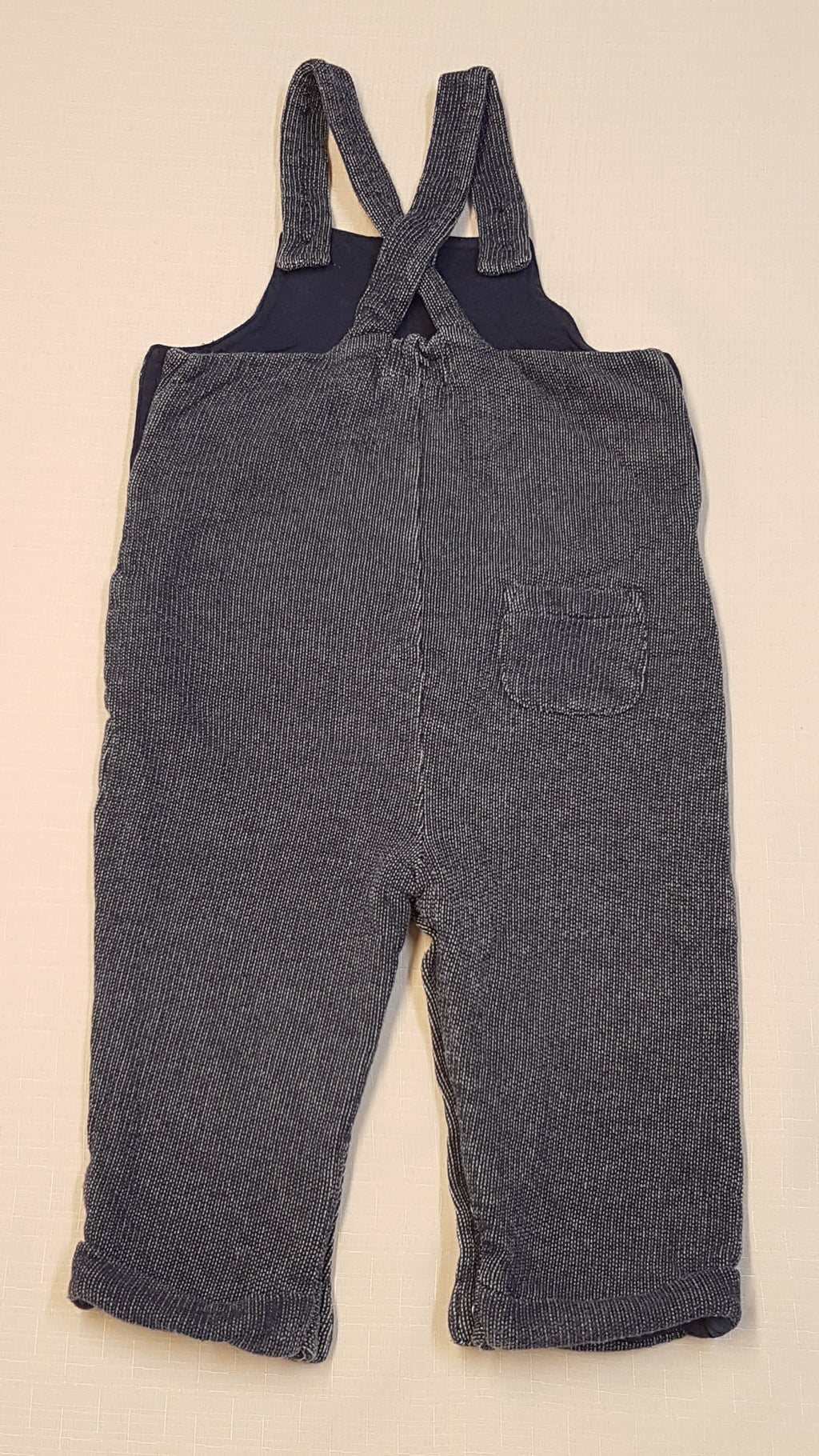 JOHN LEWIS BÉLELT,KANTÁROS,PANDA MACIS KISFIÚ NADRÁG 74