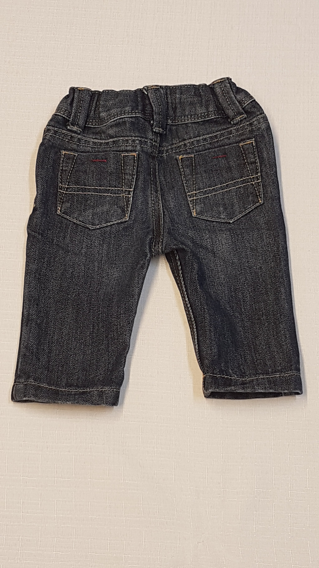 DENIM CO. KOPTATOTT,VAGÁNY KISFIÚ FARMERNACI,ÁLLÍTHATÓ GUMIS DERÉKRÉSSZEL 62