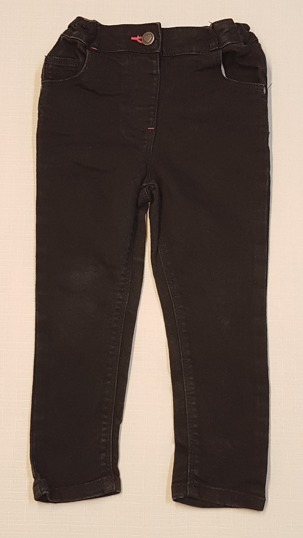 GEORGE   KISFIÚ NACI, ÁLLÍTHATÓ, GUMIS DERÉKRÉSSZEL 92-98