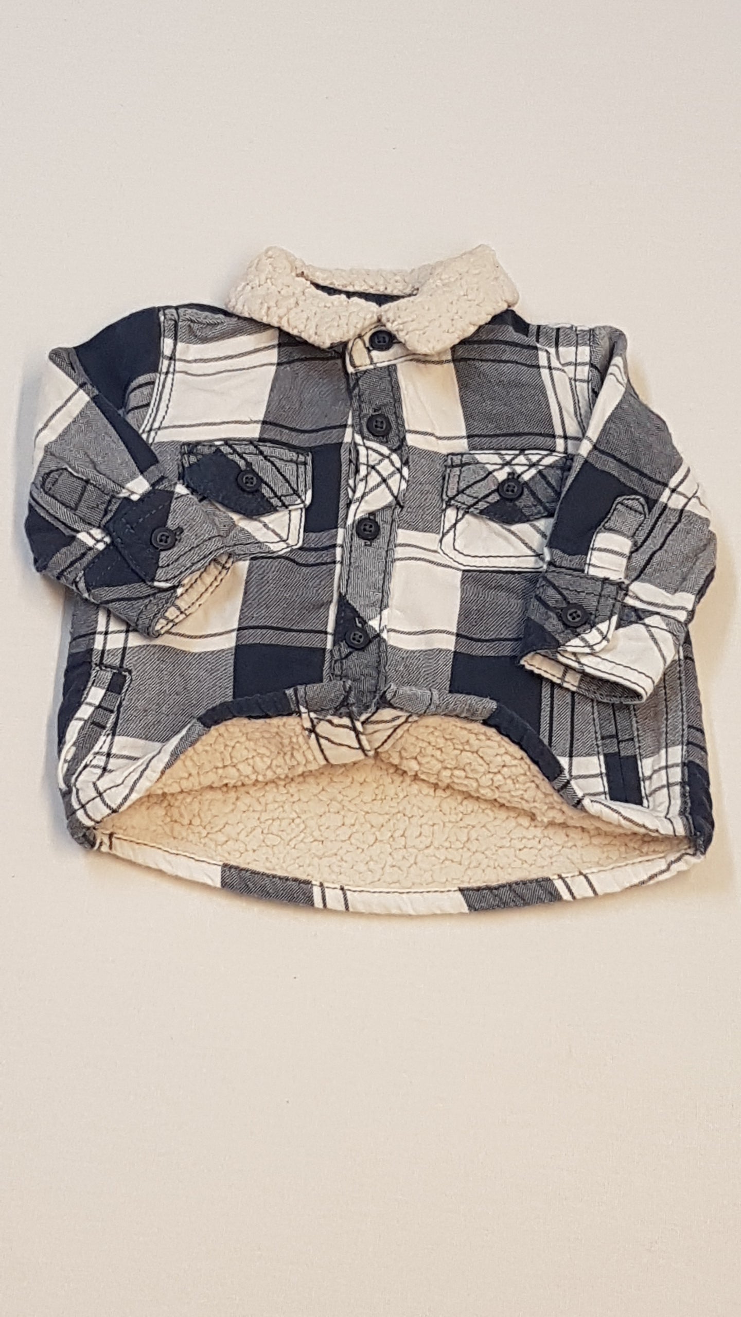 F&F KIDS DIVATOS,NAGY KOCKÁS,BUNDÁS ING 62