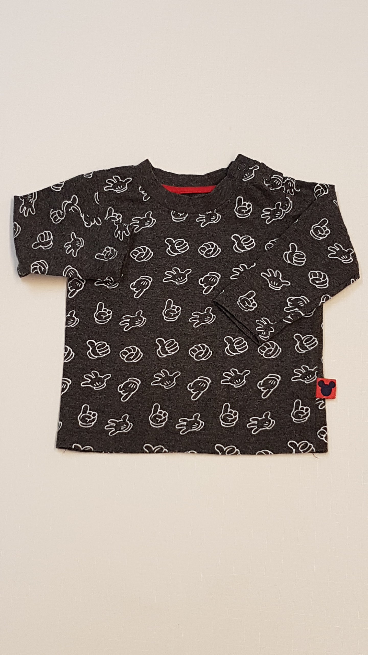 PRIMARK DISNEY VAGÁNY FIGURÁS KISFIÚ FELSŐ 74