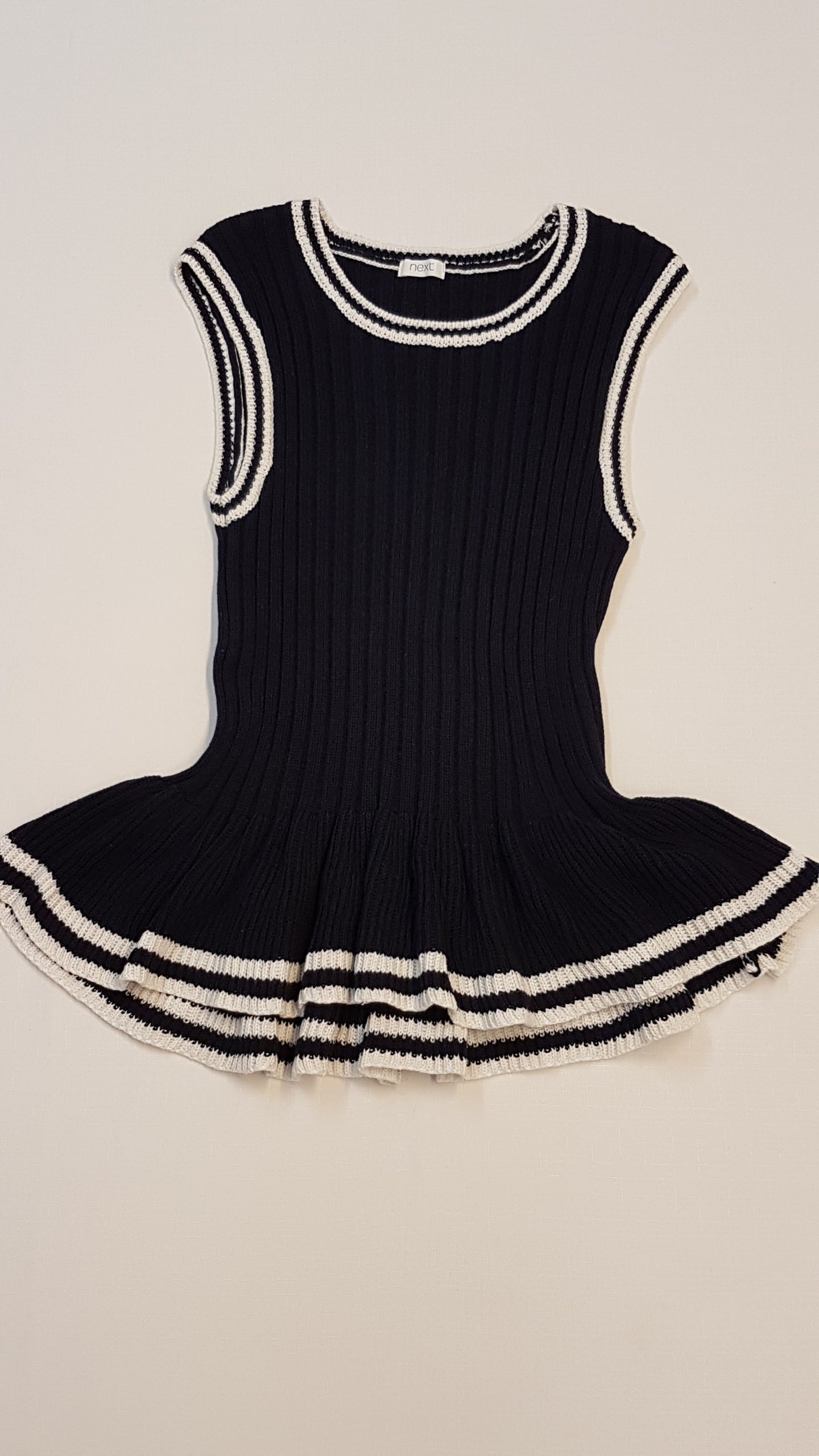 NEXT TRENDI,VASTAG KÖTÉSŰ,FODROS ALJÚ KISLÁNY MELLÉNY 152