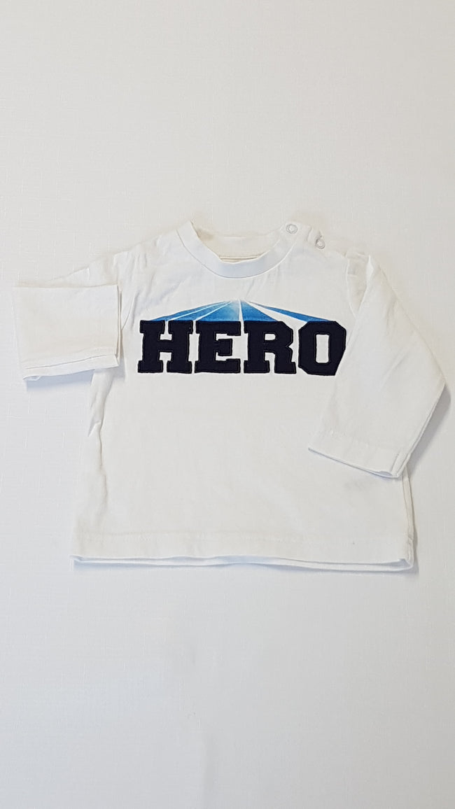 ÚJ NUTMEG HERO FELIRATÚ KISFIÚ FELSŐ 56-62 Hover Image