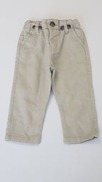 MATALAN ELEGÁNS, SZÜRKE SZÍNŰ KISFIÚ DIVATNACI,ÁLLÍTHATÓ GUMIS DERÉKRÉSSZEL  74