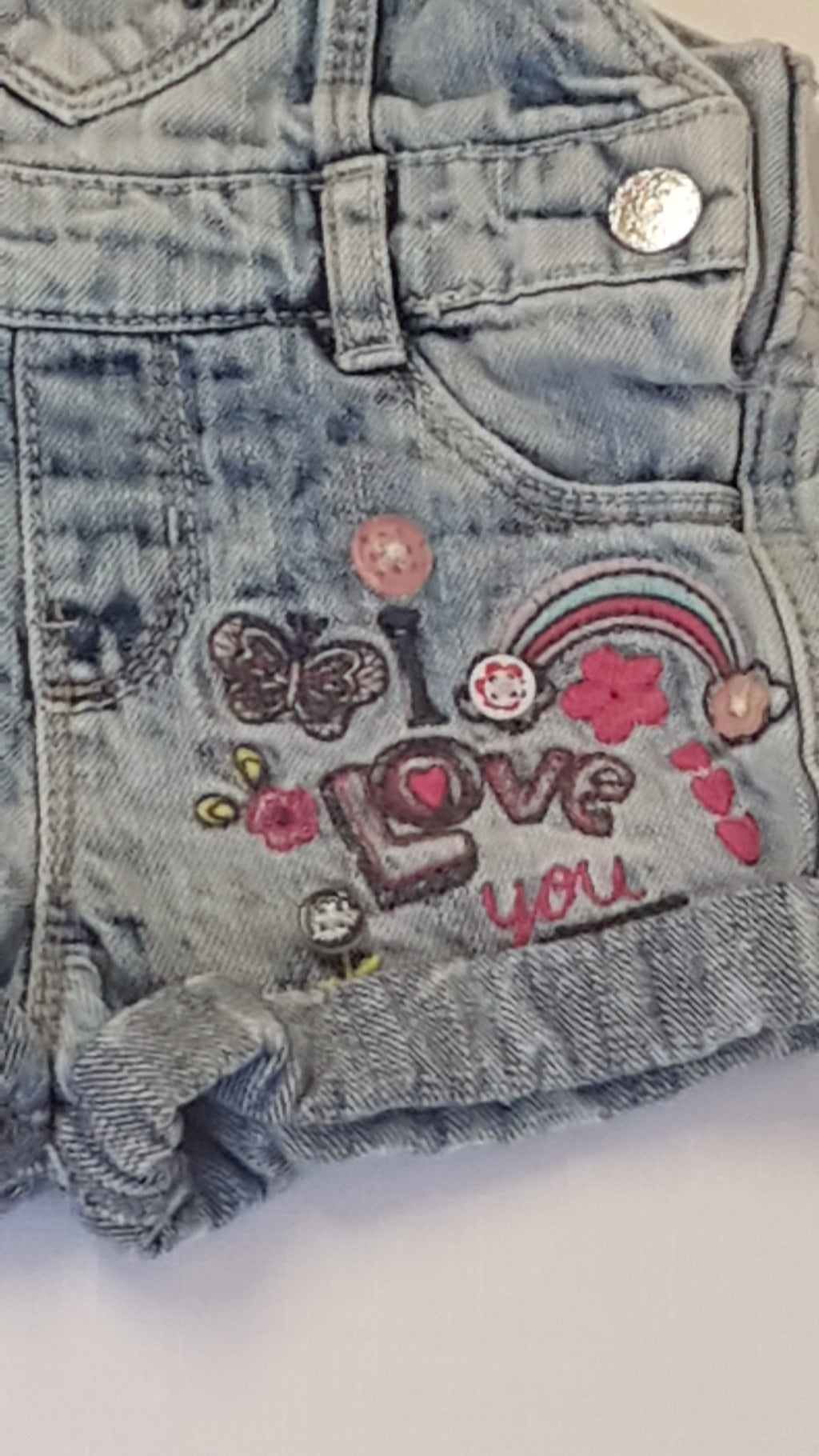 F&F KIDS I LOVE YOU FELIRATÚ,SZÍVECSKÉS,KANTÁROS KISLÁNY FARMER RÖVIDNADRÁG 68