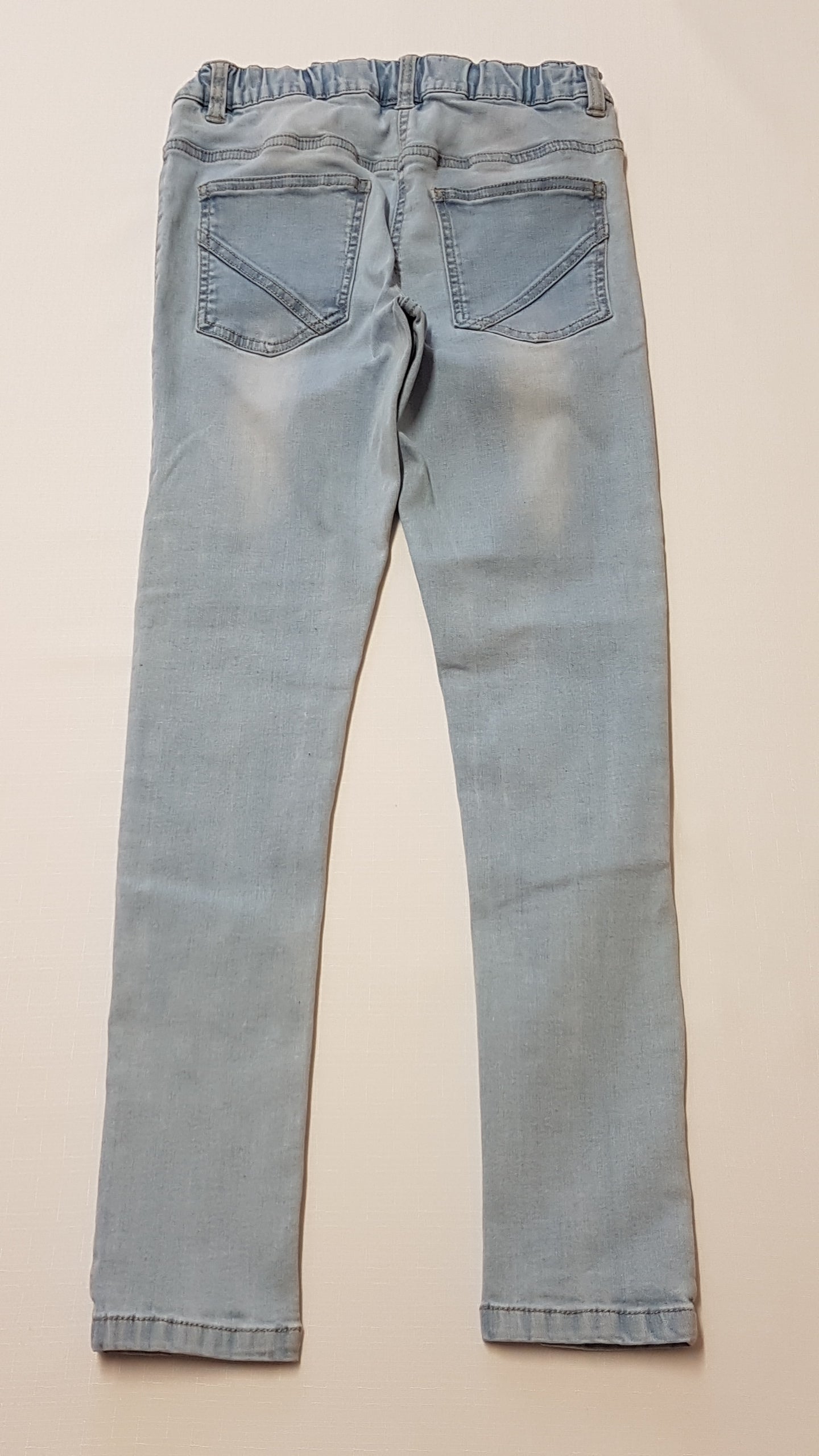 NEXT VILÁGOS SZÍNŰ,KOPTATOTT KISLÁNY JEGGING 152