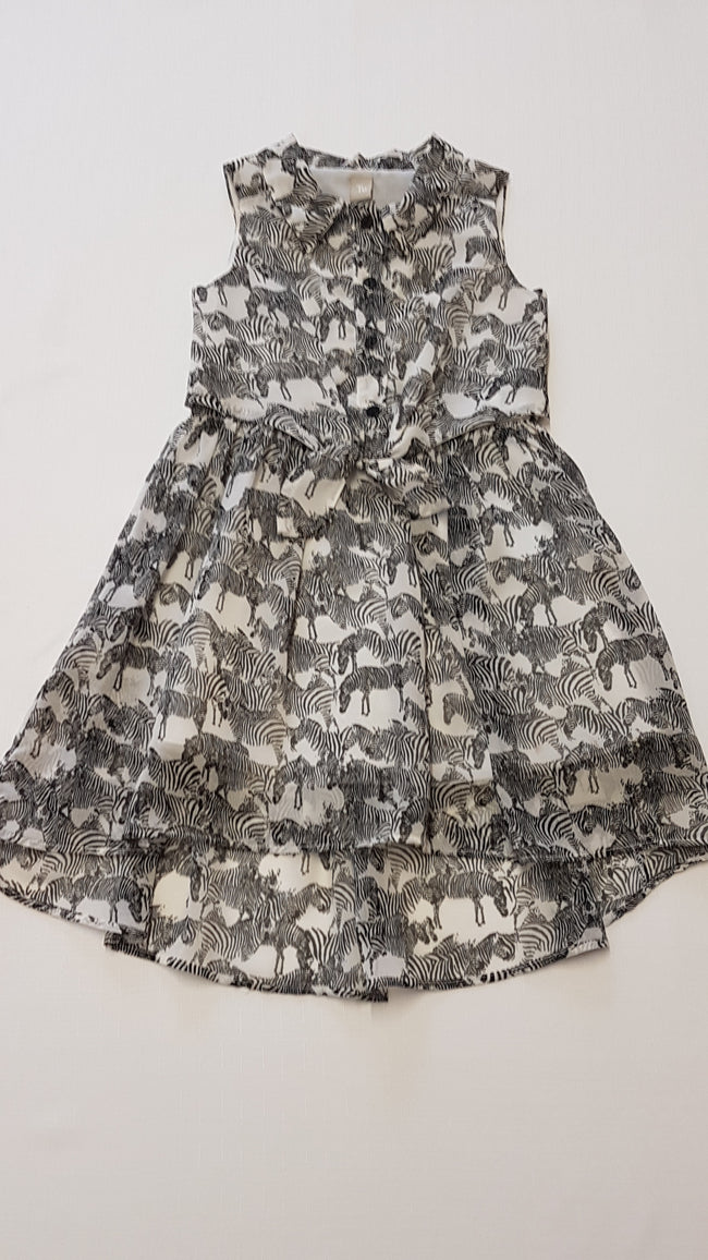 TU KIDS LENGE,ZEBRAMINTÁS KISLÁNY RUHA 116 Hover Image