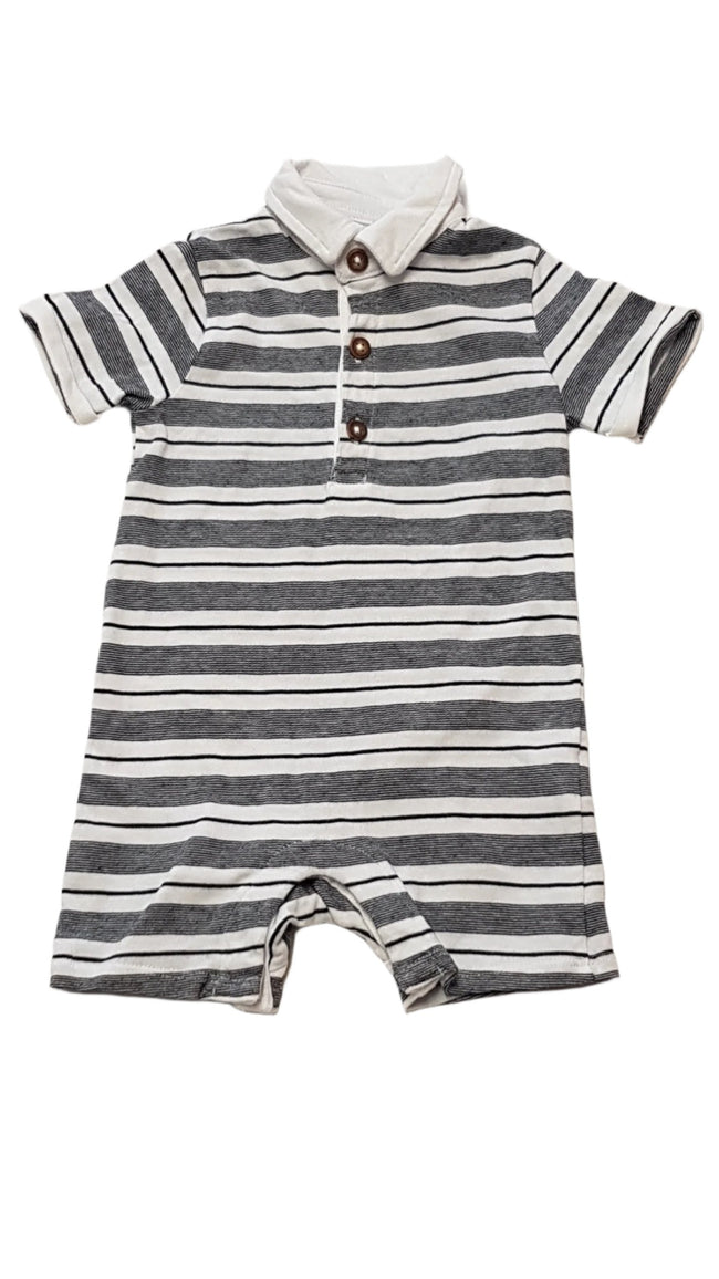 F&F KIDS GOMBOS,GALLÉROS,CSÍKOS KISFIÚ RUCI 74 Hover Image