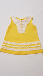 NEXT GYÖNYÖRŰ SZÉP,NAPSÁRGA,FEHÉR HÍMZETT KISLÁNY CSINI RUHA 80