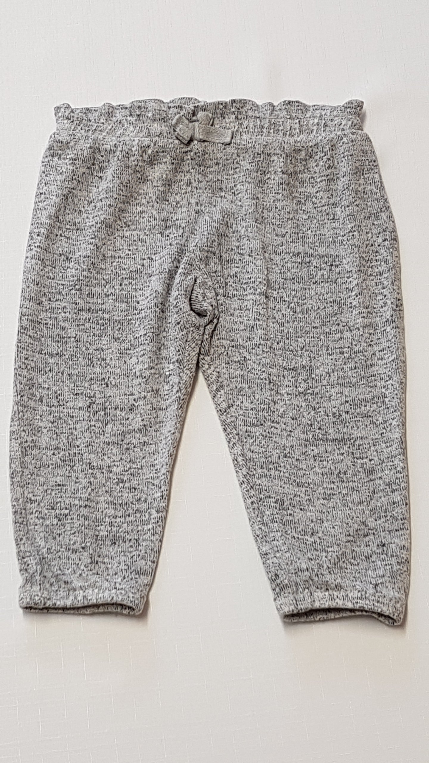 F&F KIDS PUHA TAPINTÁSÚ,SZÜRKE KISLÁNY JOGGER 74