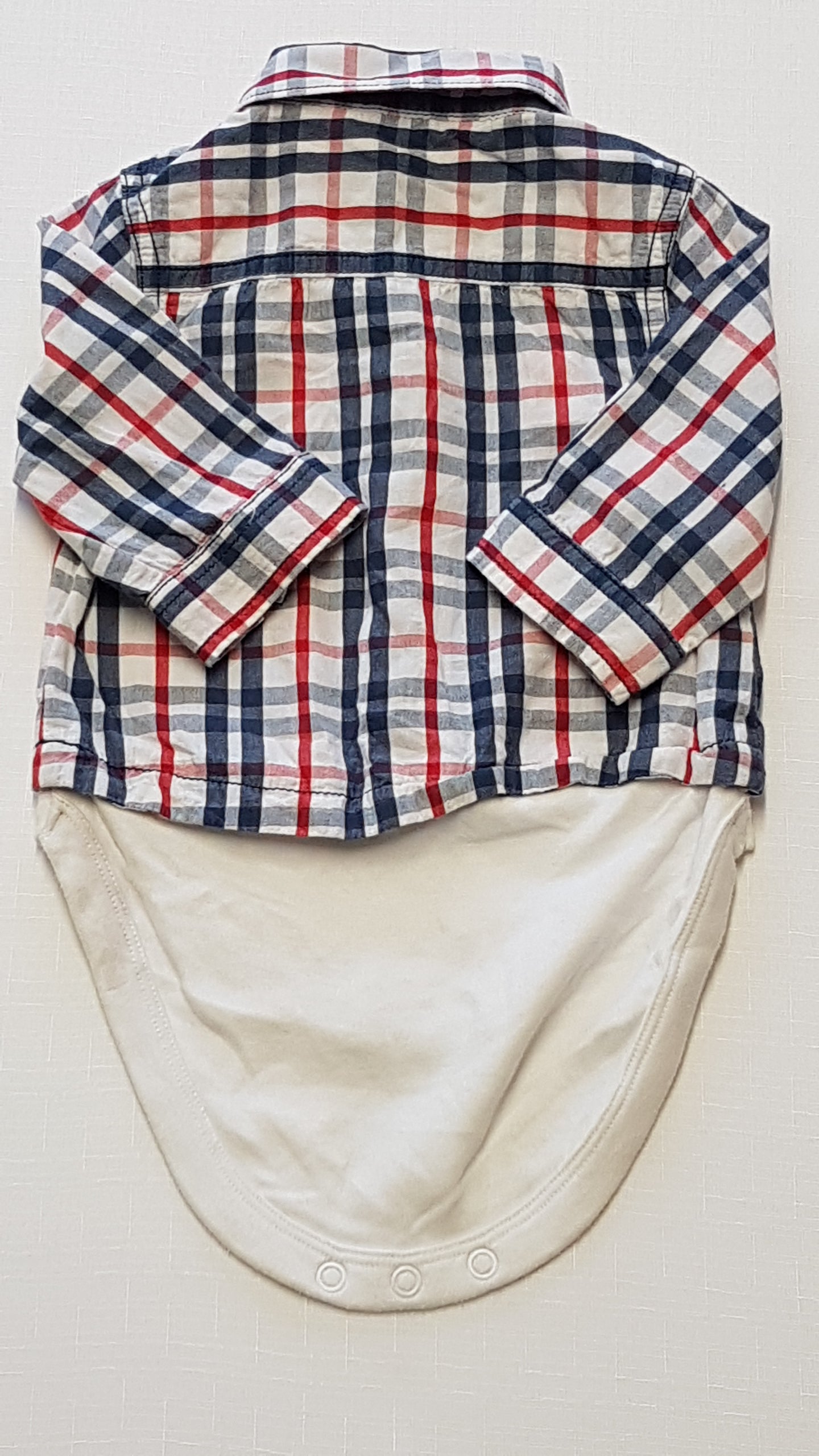 MOTHERCARE KOCKÁS KISFIÚ ING BODY 68