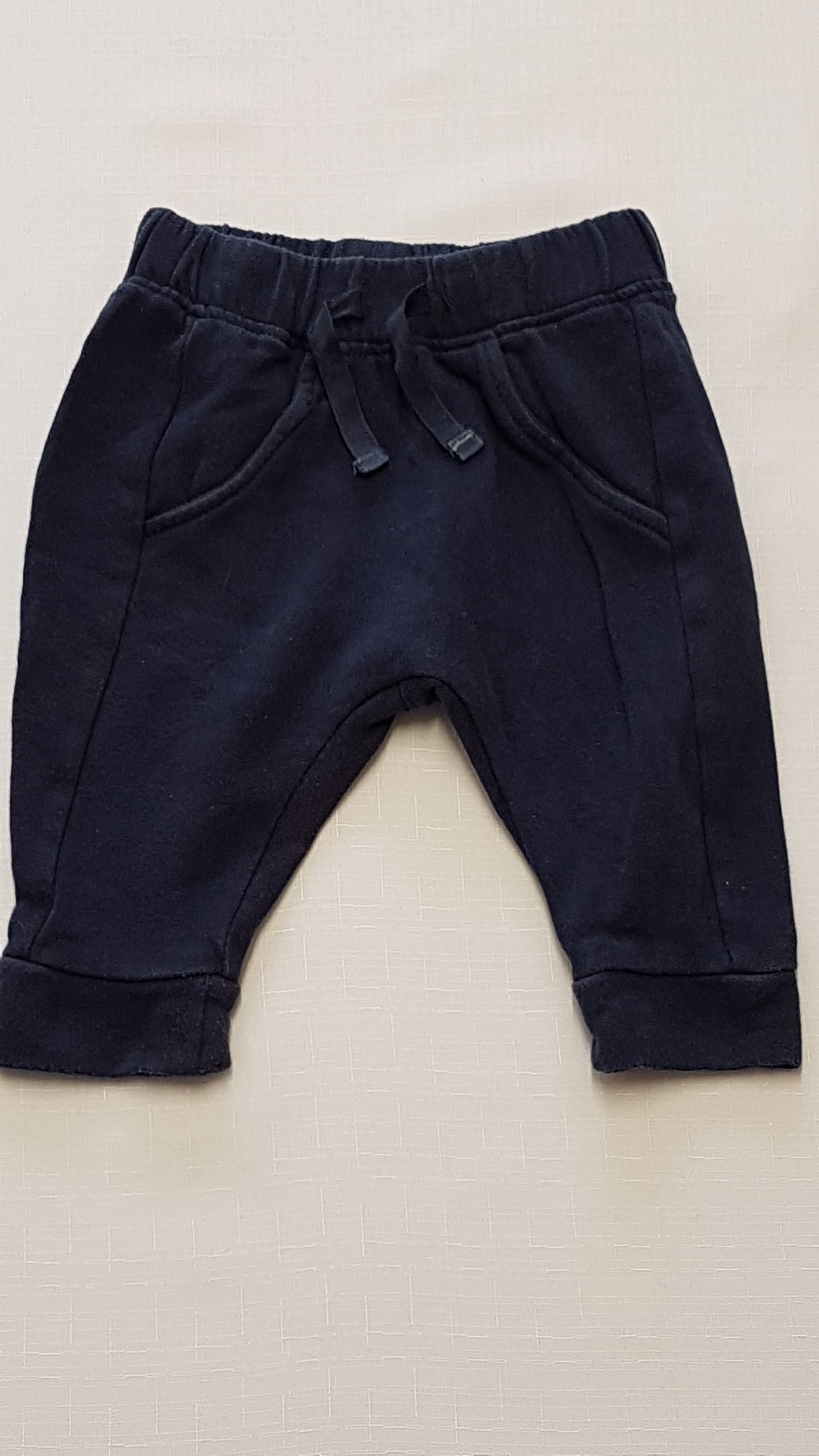 NEXT SÖTÉTKÉK KISFIÚ JOGGER 68
