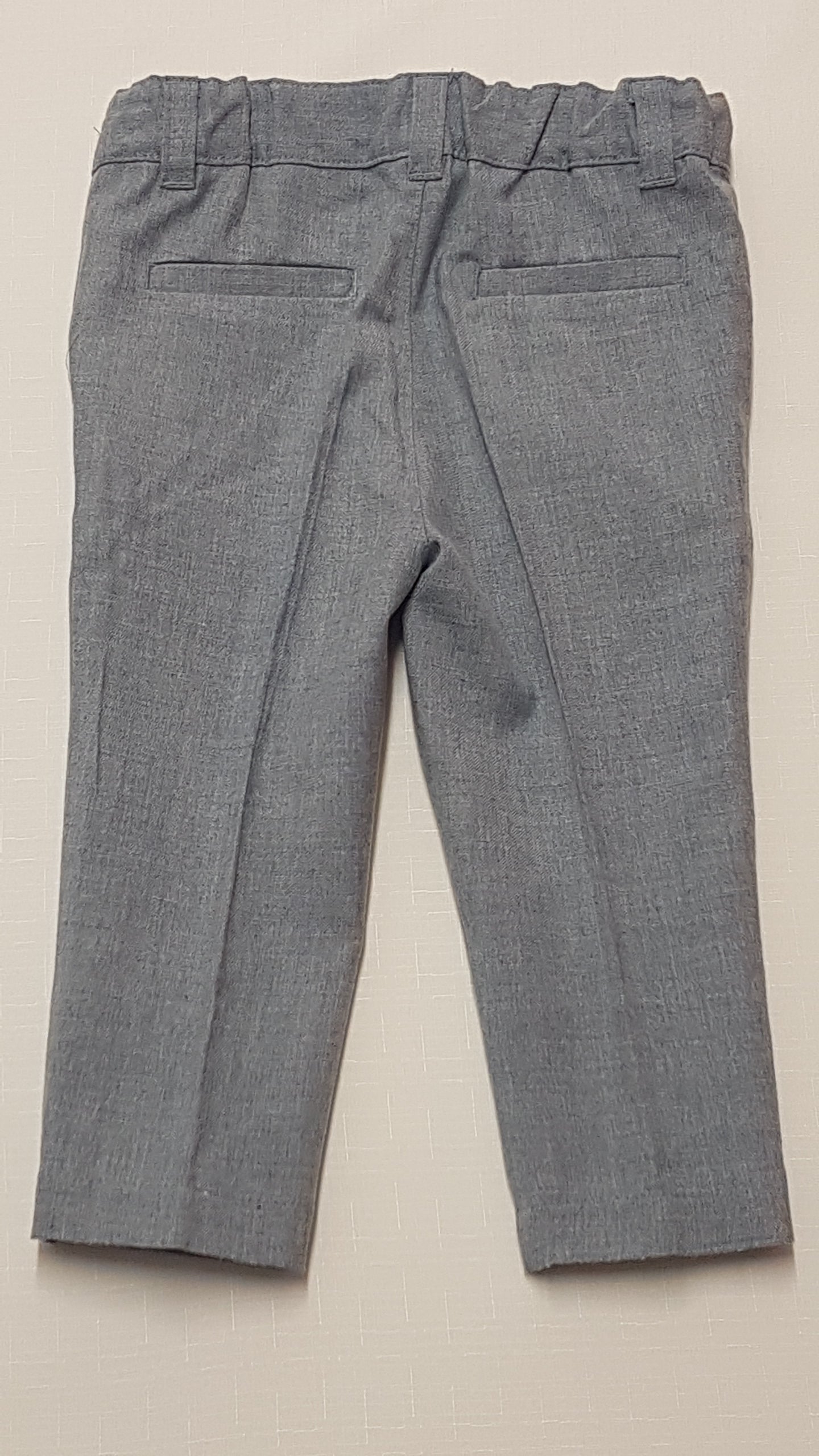 ÚJ MATALAN ELEGÁNS SZÜRKE SZÍNŰ KISFIÚ SZÖVETNADRÁG,ÁLLÍTHATÓ GUMIS DERÉKRÉSSZEL 74-80