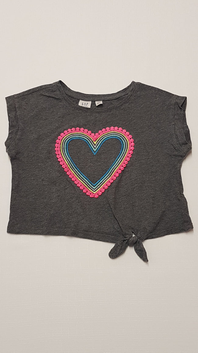 GAP KIDS CROP FAZONÚ,SZÍVECSKÉS,TRENDI KISLÁNY FELSŐ 120 Hover Image