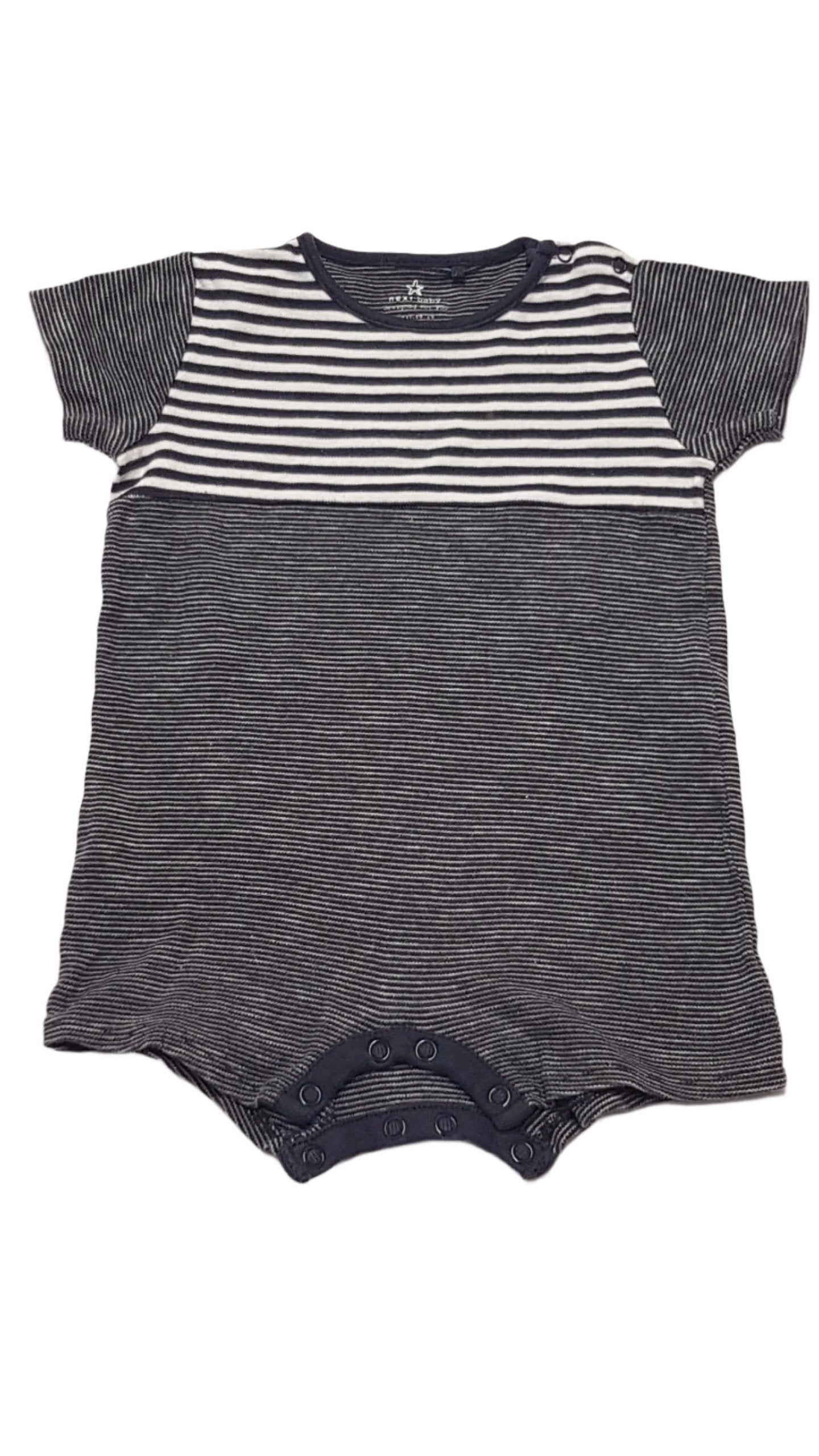 NEXT PÓLÓ FAZONÚ,KISFIÚ NAPOZÓ 74