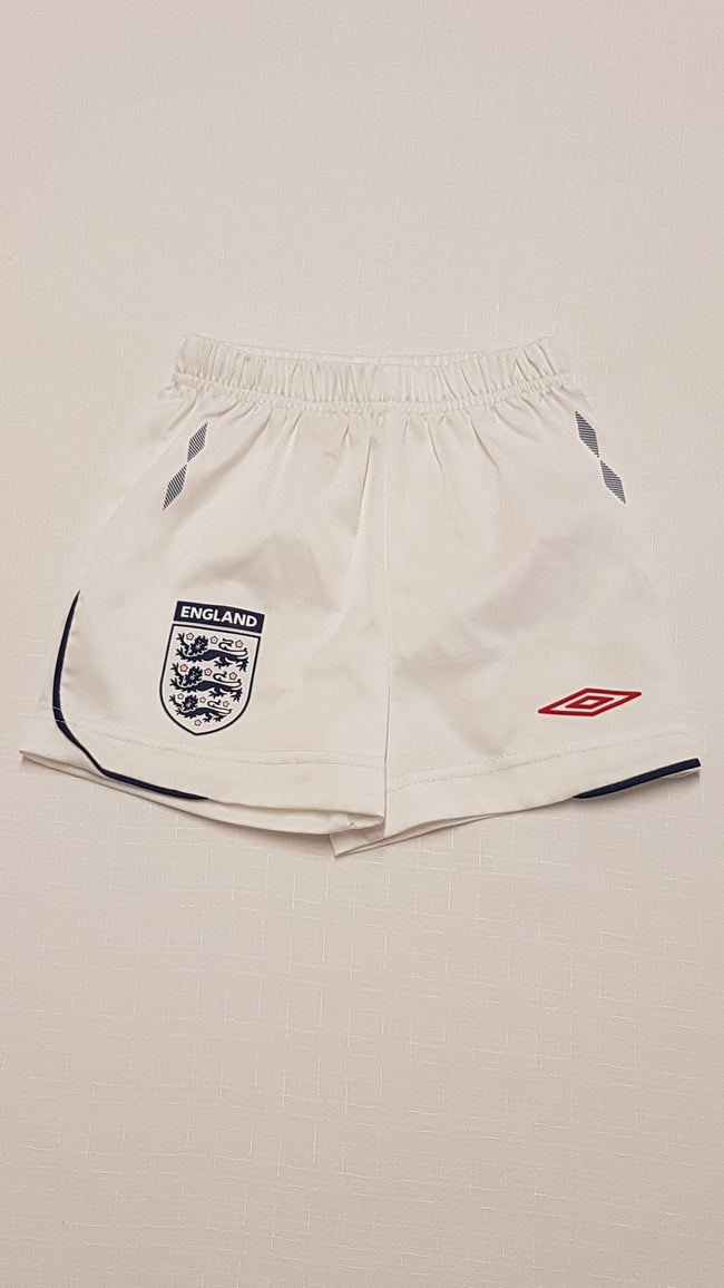 ÚJ UMBRO ANGOL CÍMERES KISFIÚ RÖVIDNADRÁG 68 Hover Image