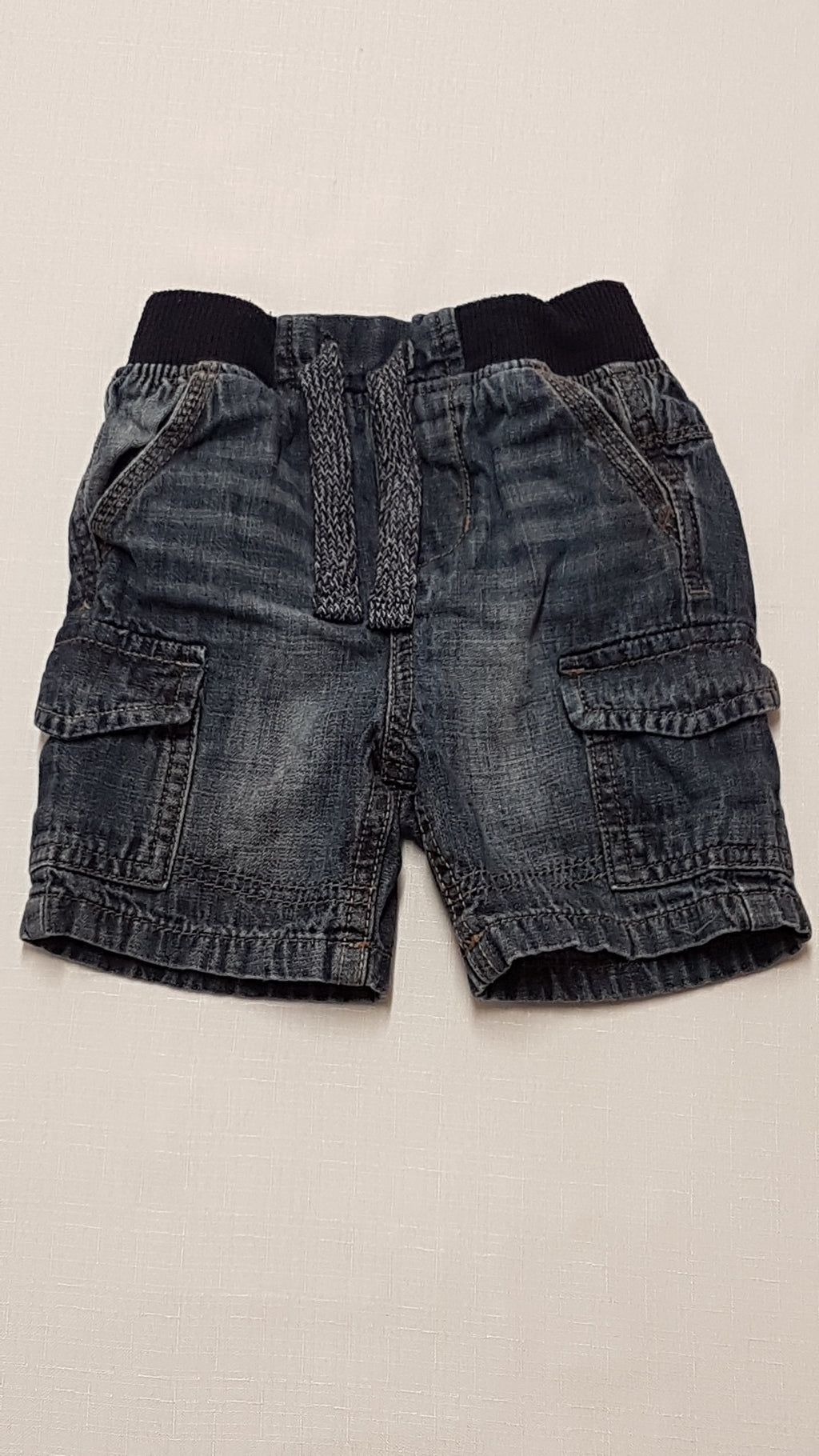 REBEL VAGÁNY,KOPTATOTT,KISFIÚ RÖVID FARMERNADRÁG 86