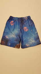 HUPE KIDS KÜLÖNLEGES MINTÁS,MINŐSÉGI,HÁLÓS BELSEJŰ KISFIÚ FÜRDŐNACI 140