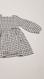 NEXT CSINI FRANCIA KOCKÁS,BŐ UJJÚ KISLÁNY RUHA 80