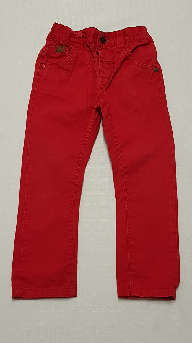 NEXT MINŐSÉGI,PIROS SZÍNŰ KISFIÚ FARMERNADRÁG ,ÁLLÍTHATÓ GUMIS DERÉKRÉSSZEL 98 Hover Image