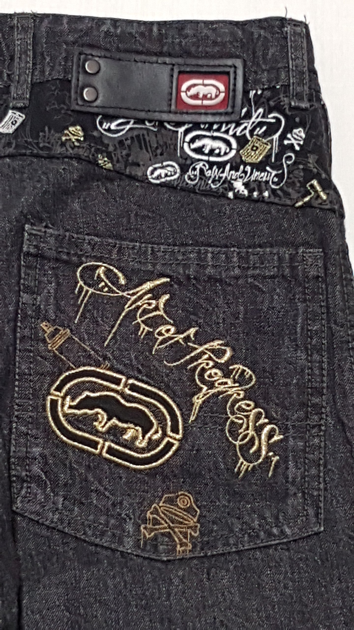 ÚJ ECKO UNLTD HIP-HOP ROCK BAGGY HOSSZÚ,PRÉMIUM MINŐSÉGŰ,HÍMZETT, FIÚ FEKETE FARMERNADRÁG 164-176