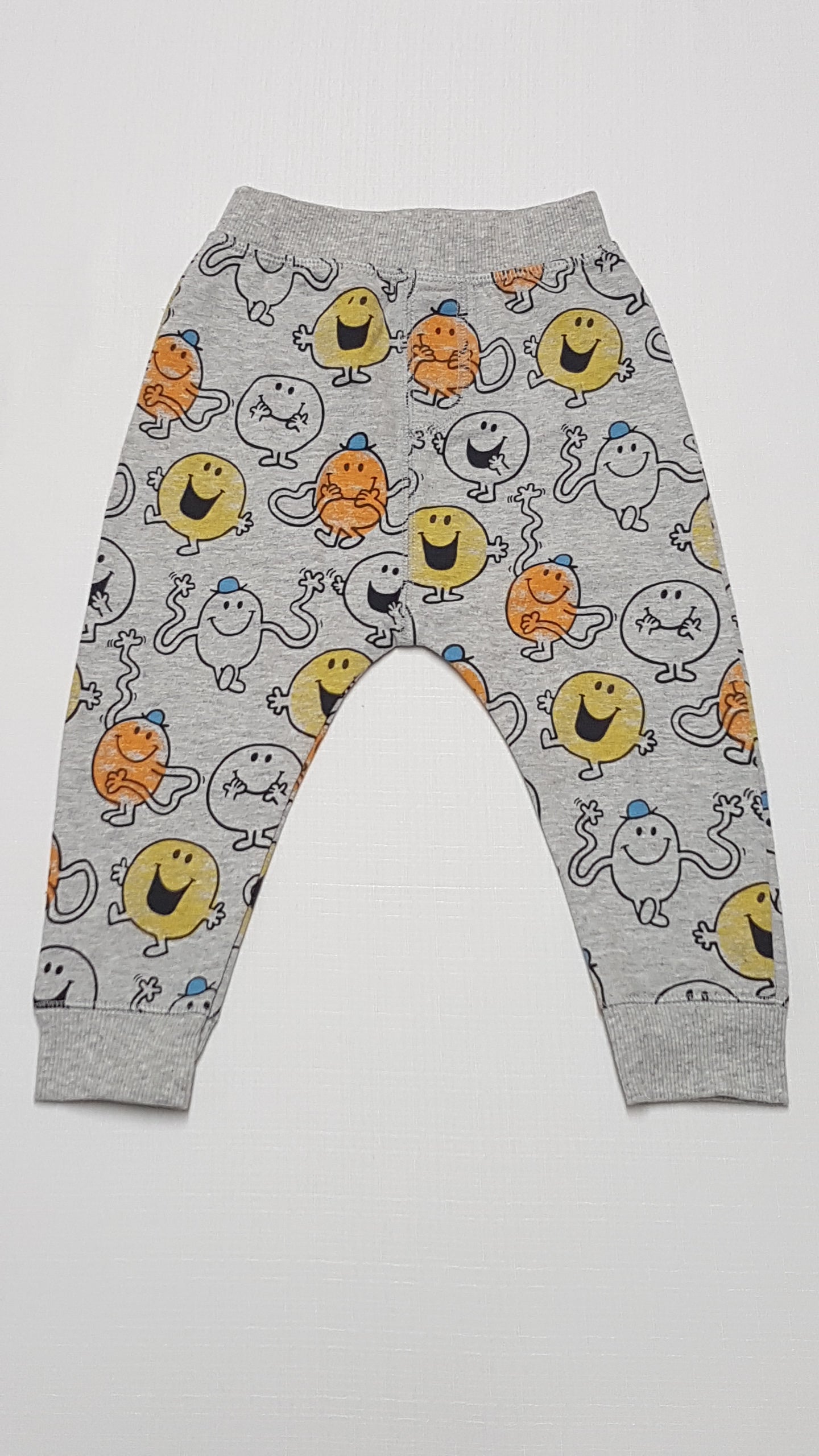 MR. MEN LITTLE MISSVIDÁM FIGURÁS KISFIÚ PAMUT JOGGER 80