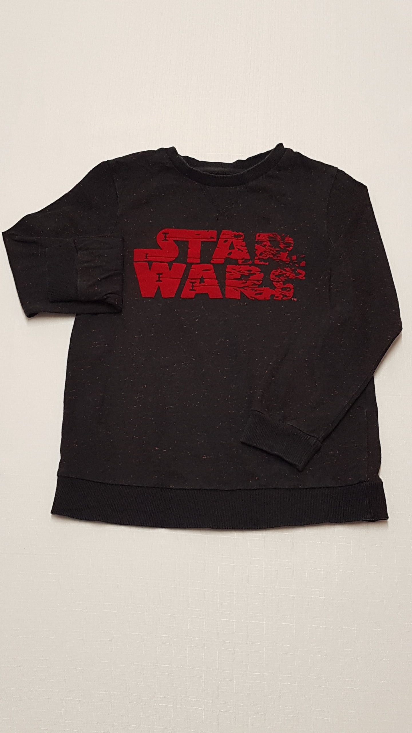 GEORGE STAR WARS FELIRATÚ,VAGÁNY KISFIÚ FELSŐ 116-122