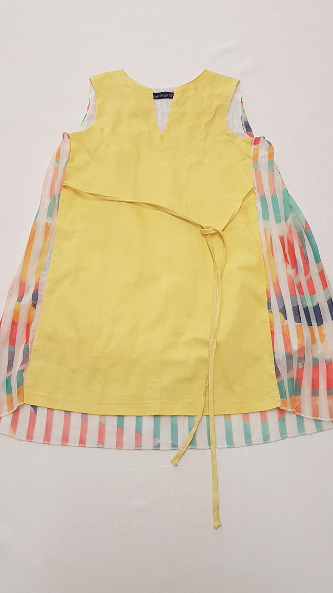 EURO MISS VIDÁM MINTÁS,CSINI,MINŐSÉGI KISLÁNY RUHA 116 Hover Image