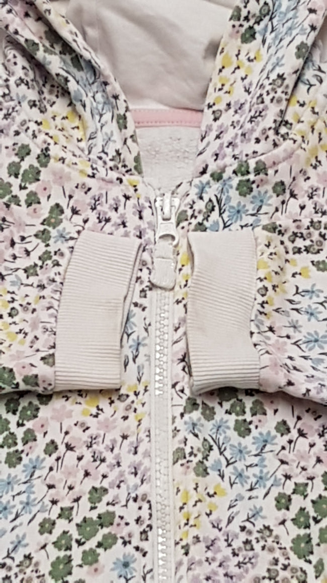 MATALAN CIPZÁROS,KAPUCNIS, SZÍNES APRÓ MINTÁS KISLÁNY PULÓVER 104 Main Image