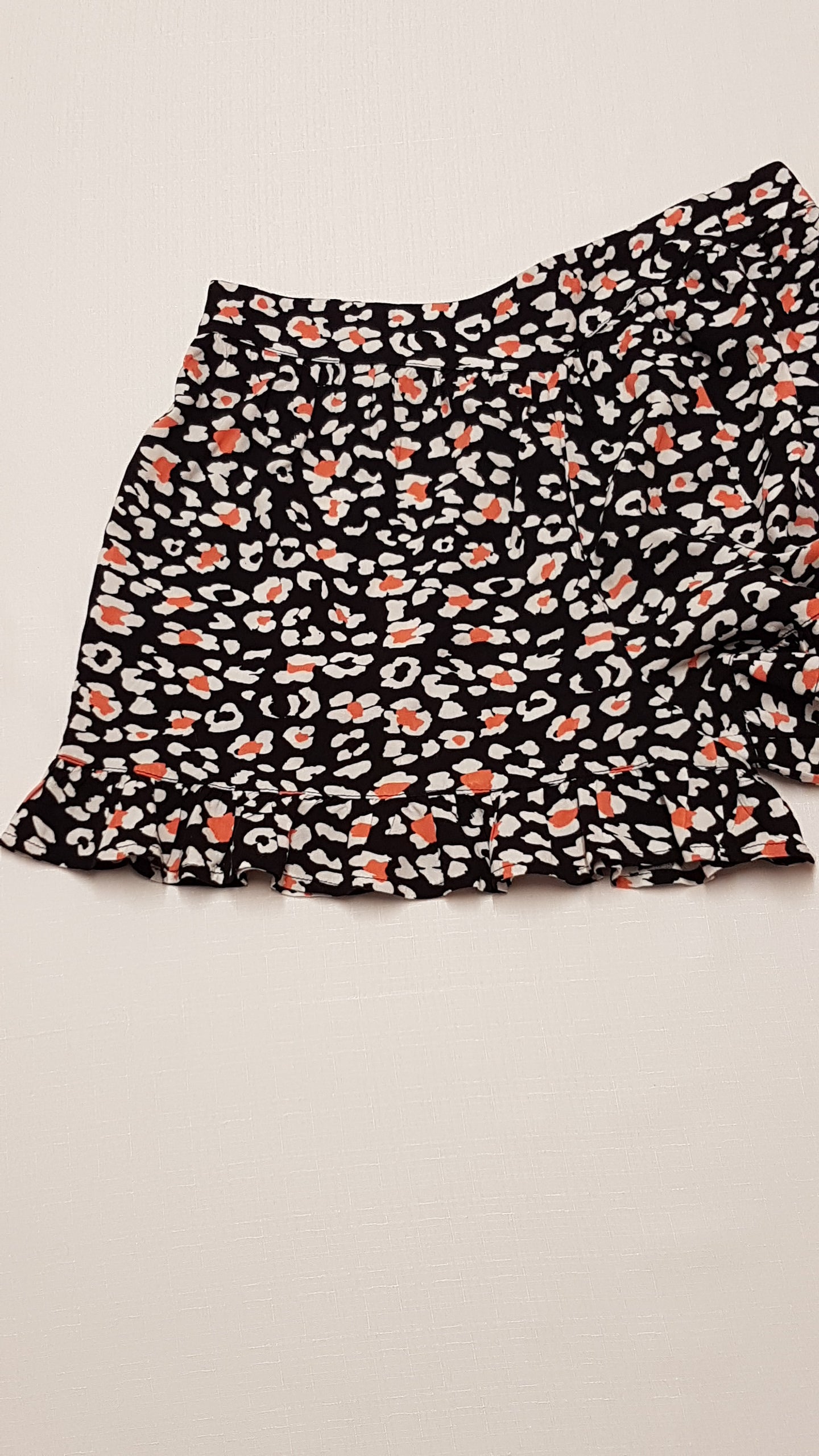 CÍMKÉS GEORGE FODROS ALJÚ,LENGE KISLÁNY DIVATOS RÖVIDNACI 158-164