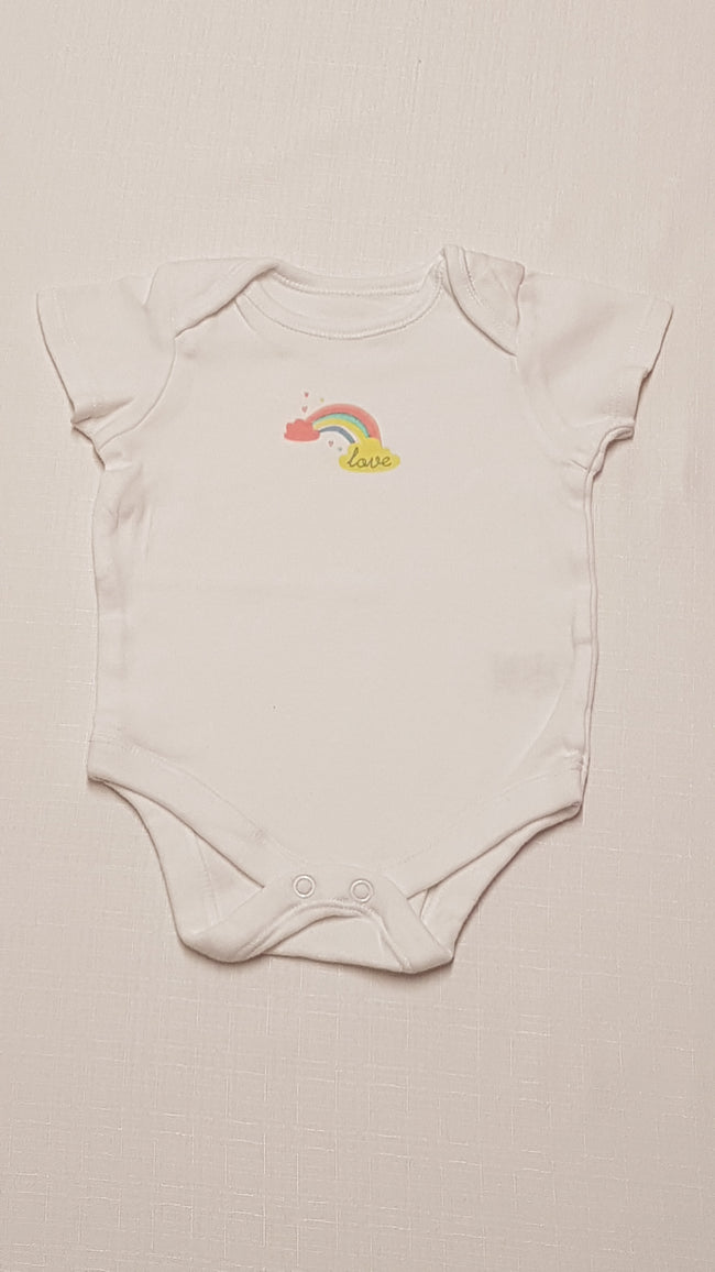 LULLABY LOVE FELIRATÚ,SZIVÁRVÁNY MINTÁS KISLÁNY BODY 68 Hover Image