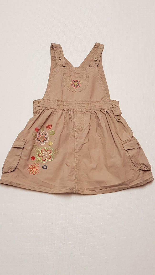 MATALAN MOGYORÓ SZÍNŰ,HÍMZETT,KANTÁROS KISLÁNY RUHA 104 Hover Image