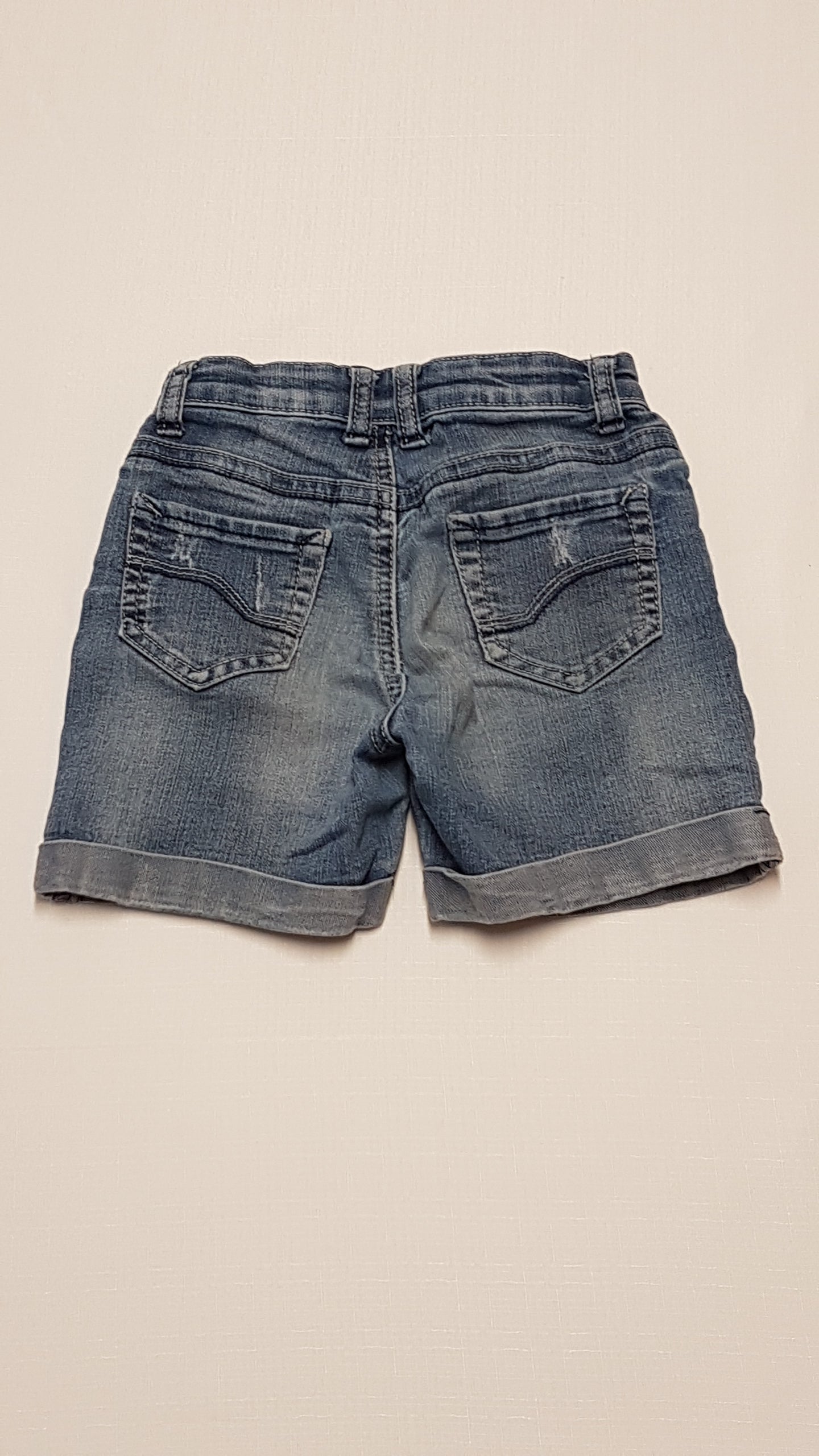 DENIM CO. KOPTATOTT,TRENDI,FARMER KISLÁNY RÖVIDNADRÁG,ÁLLÍTHATÓ GUMIS DERÉKRÉSSZEL 110