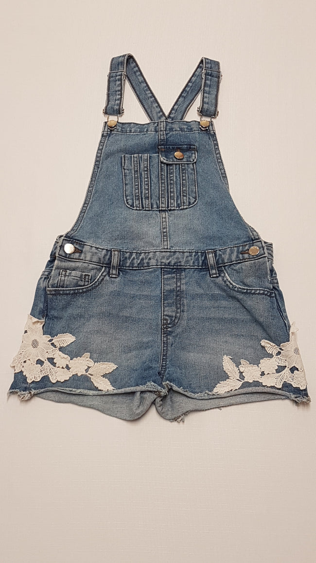 DENIM CO. KOPTATOTT,HÍMZETT,KANTÁROS KISLÁNY RÖVIDNACI 146 Hover Image