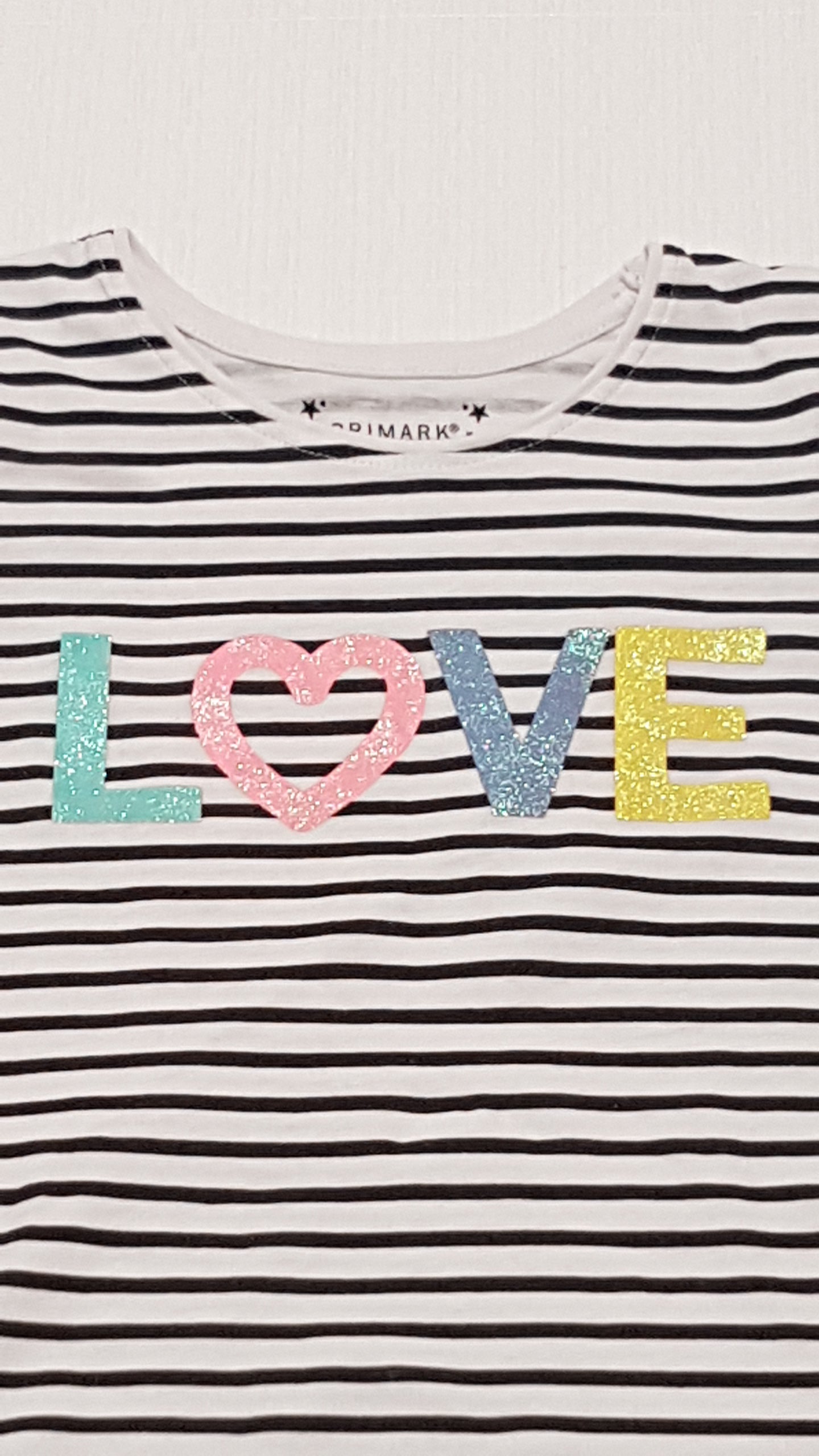 PRIMARK CSILLÁMPOROS,LOVE FELIRATOS,KISLÁNY PÓLÓ 122