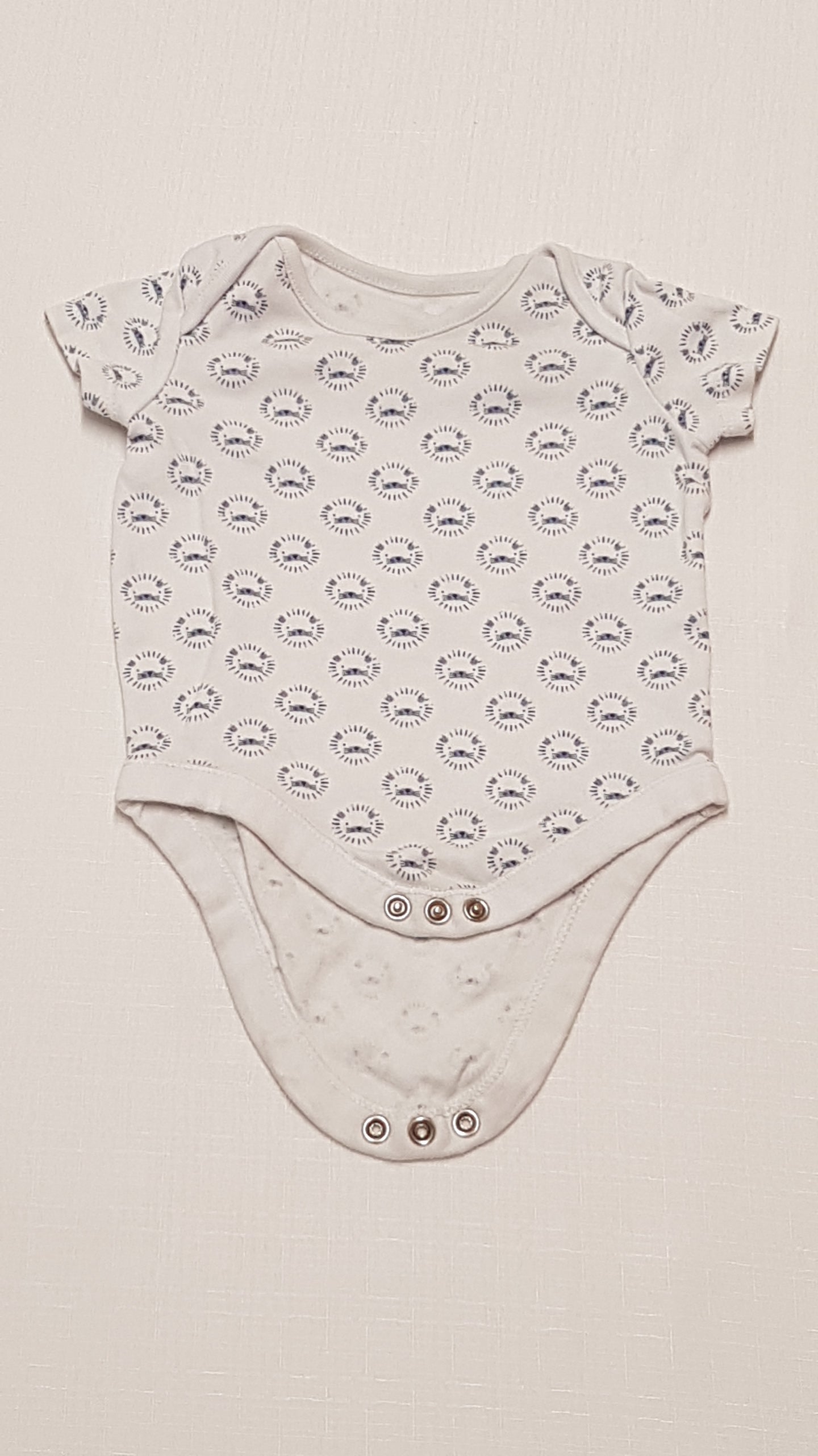 F&F KIDS OROSZLÁN FEJES KISFIÚ BODY 68
