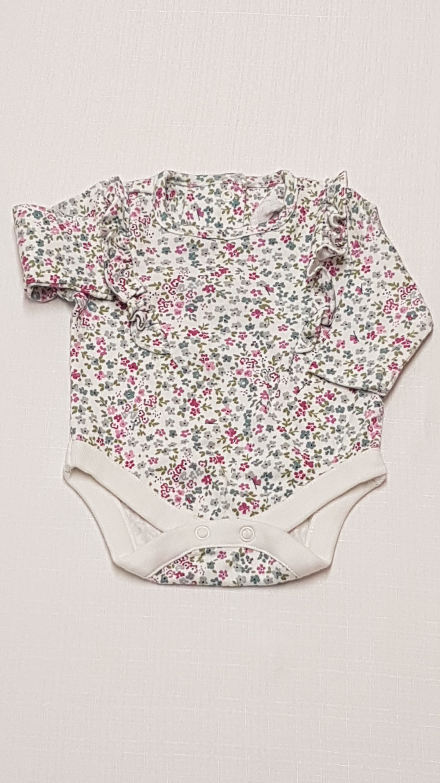 MOTHERCARE APRÓ VIRÁGMINTÁS,FODROS,CSAJOS KISLÁNY BODY 50