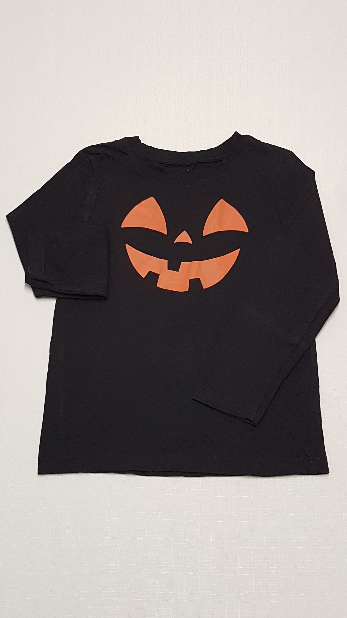NUTMEG KÜLÖNLEGES FIGURÁS,UNISEX FELSŐ 116