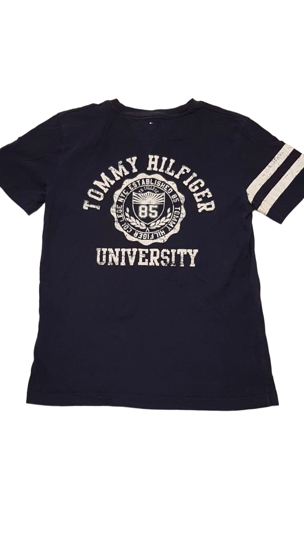 TOMMY HILFIGER FELIRATOS KISFIÚ PÓLÓ 152
