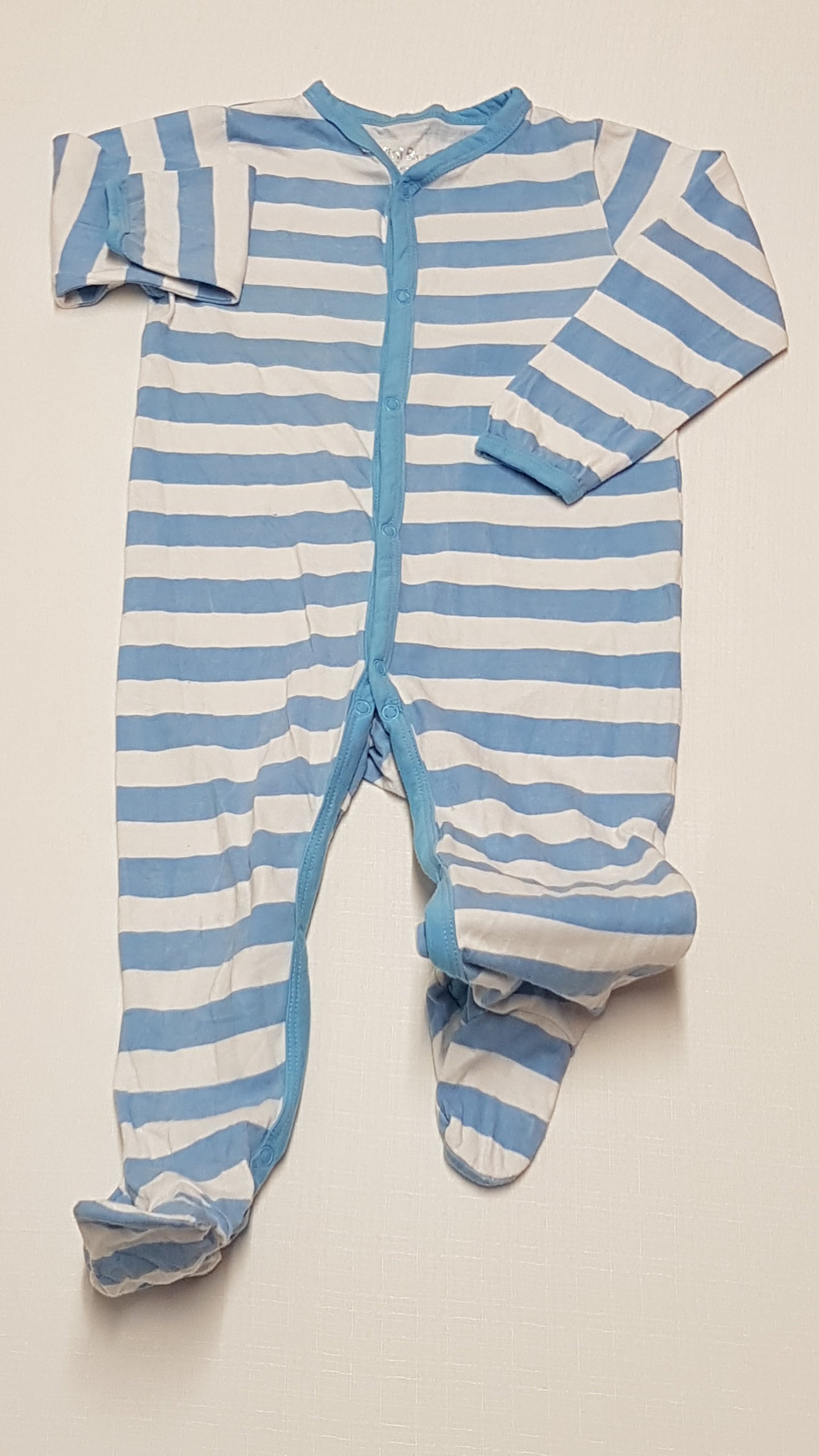 MINI BOO CSÍKOS,VÉKONY KISFIÚ PIZSI-RUGI 92
