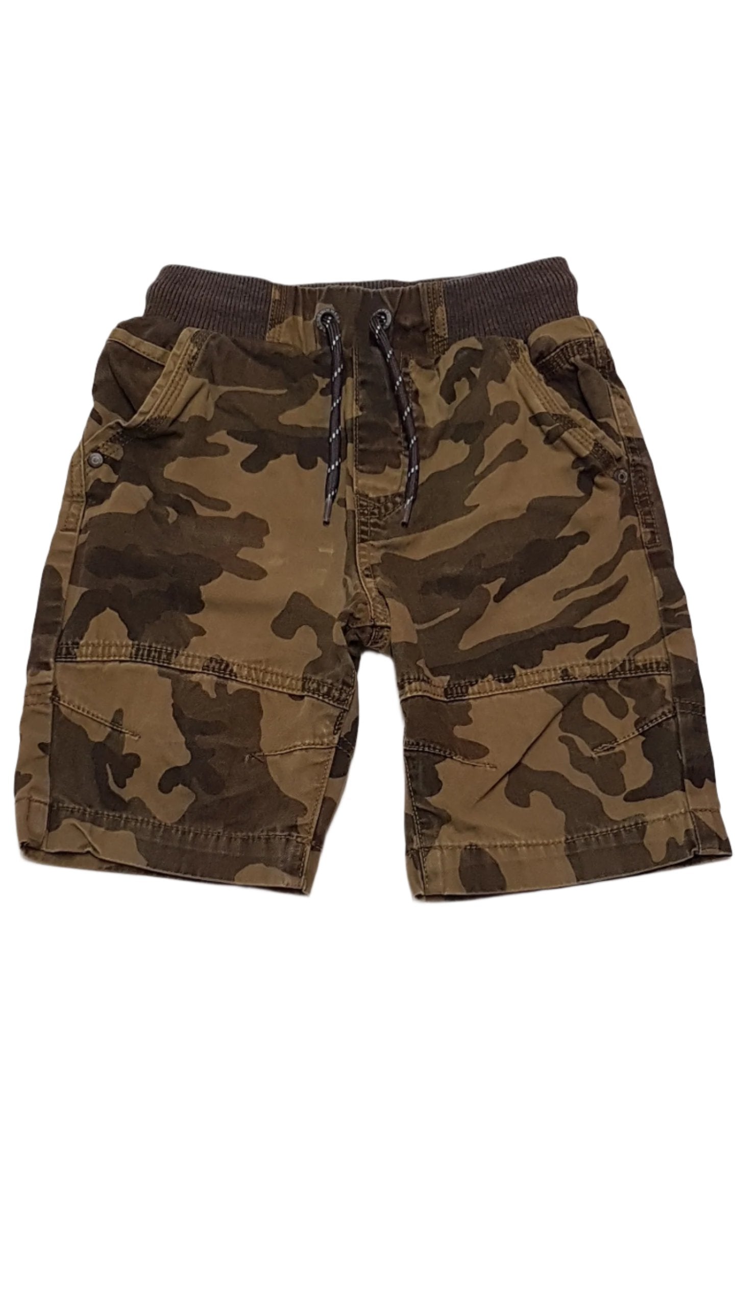 GEORGE ÁLCAMINTÁS,VAGÁNY KISFIÚ RÖVIDNADRÁG 116-122