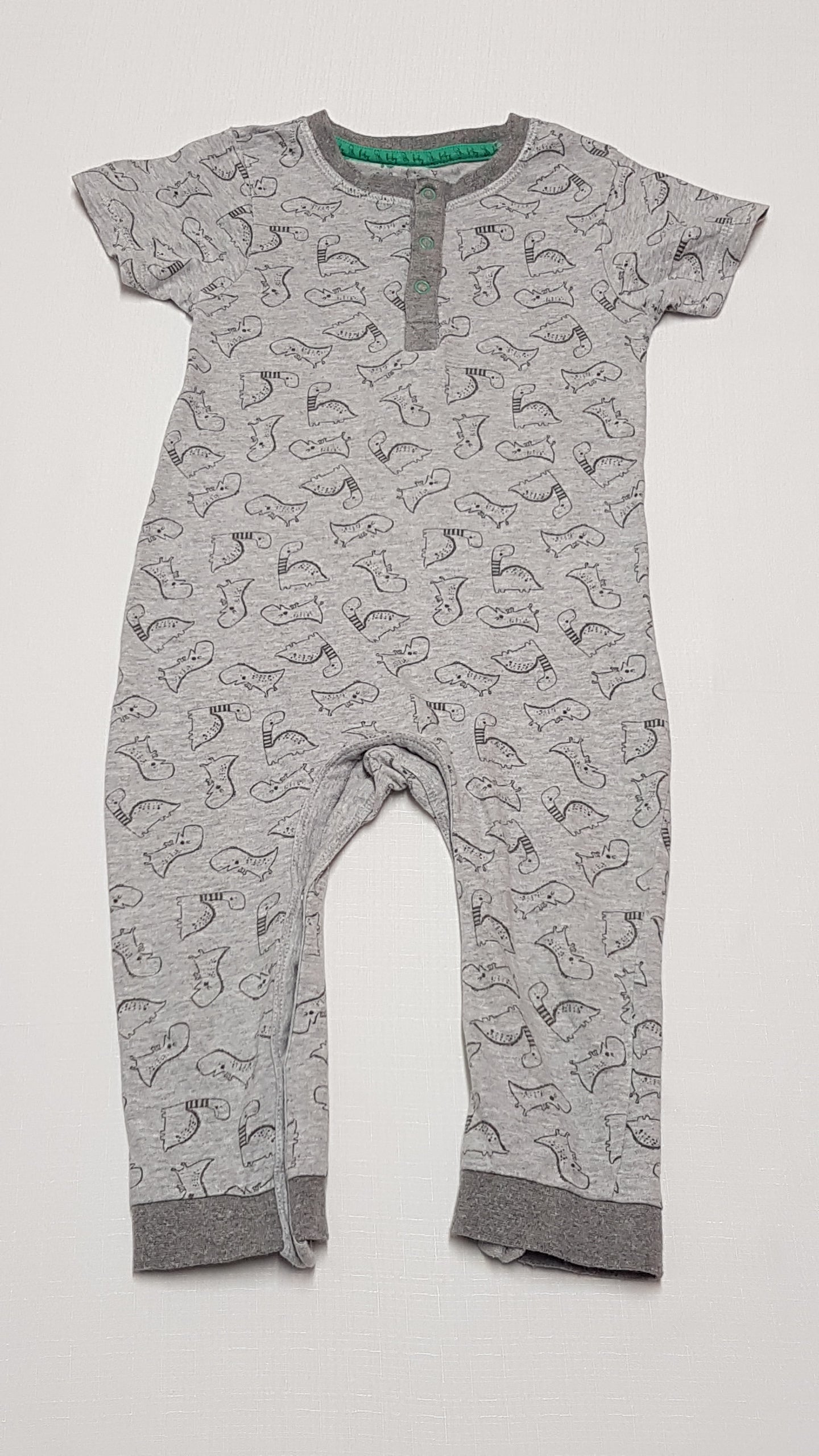 TU KIDS LÁBFEJ NÉLKÜLI DÍNÓS KISFIÚ PIZSI-RUGI 86-92