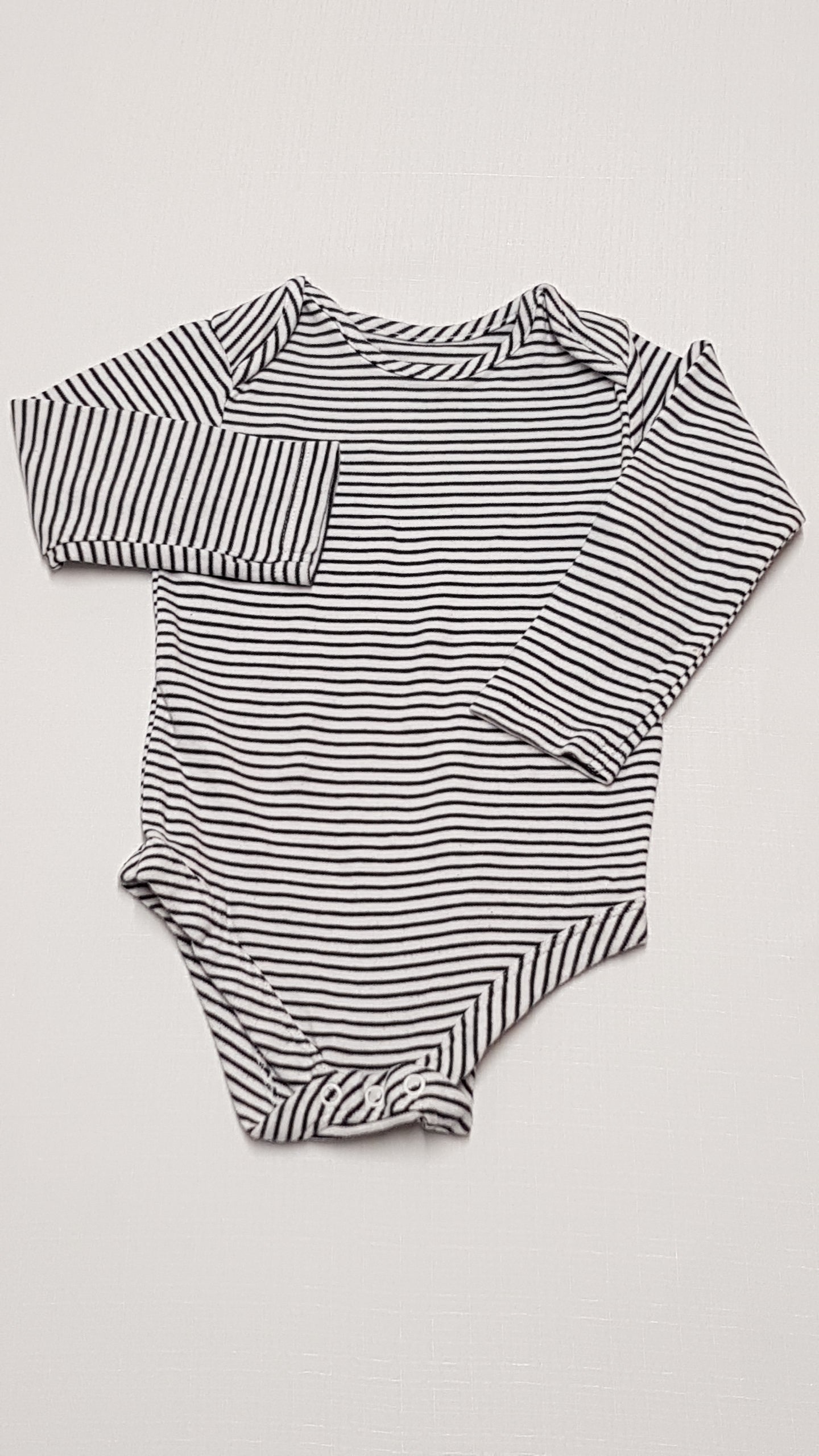 M&S KIDS HOSSZÚ UJJÚ CSÍKOS UNISEX BODY 92