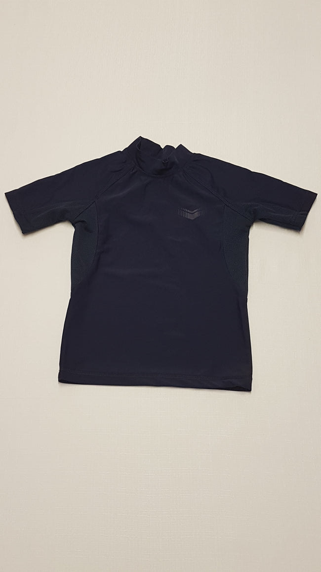 ÚJ NEXT SÖTÉTKÉK SZÍNŰ,MINŐSÉGI KISFIÚ ÚSZÓFELSŐ 110 Hover Image