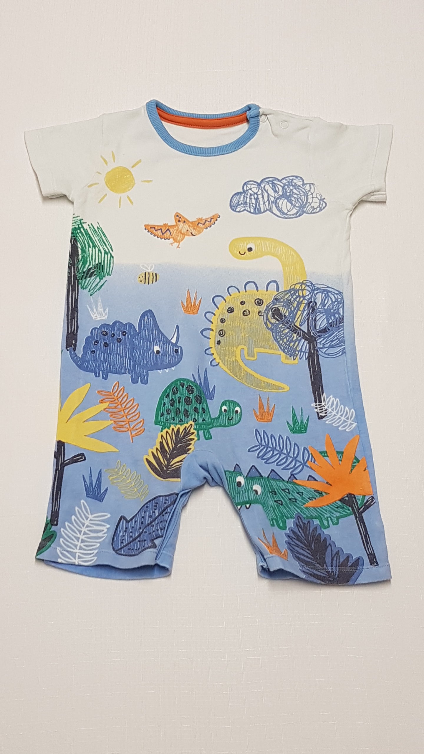 GEORGE VIDÁM DÍNÓ FIGURÁS,CUKI KISFIÚ PLAYSUIT 80-86