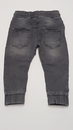 F&F KIDS KOPTATOTT KISFIÚ JOGGER 86