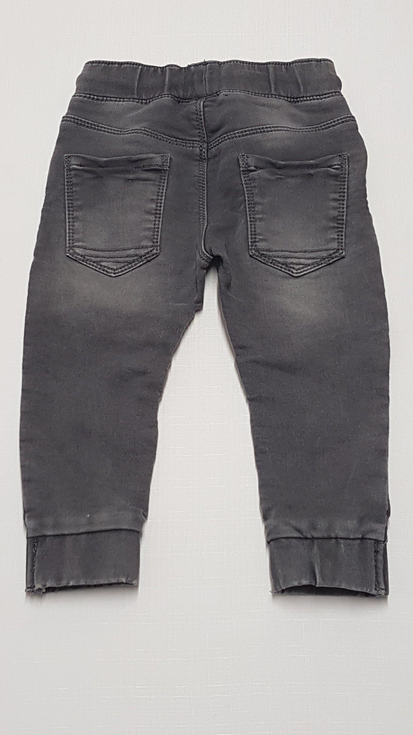 F&F KIDS KOPTATOTT KISFIÚ JOGGER 86