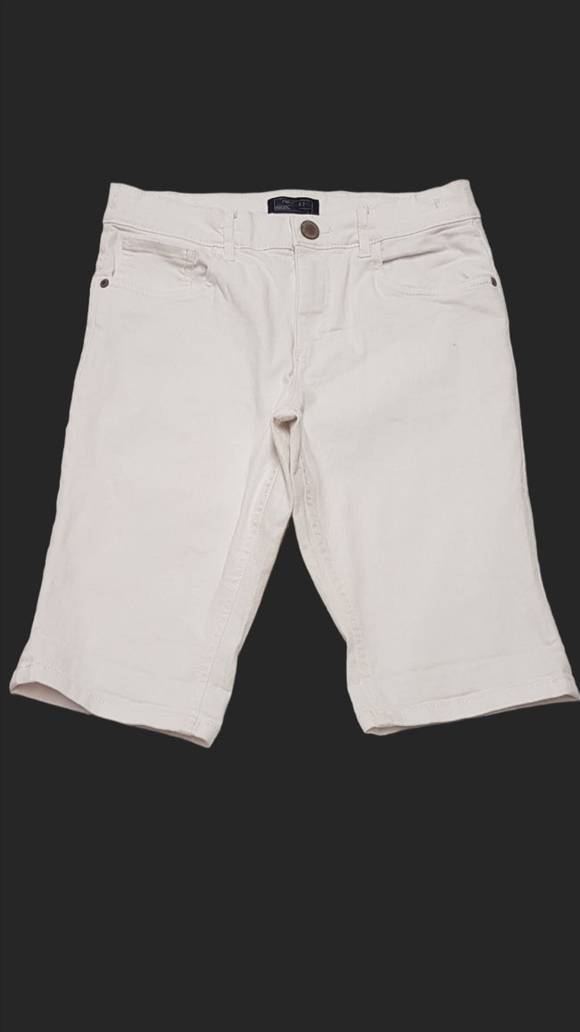 NEXT FEHÉR SZÍNŰ,FIÚ BERMUDA FARMERNADRÁG ÁLLÍTHATÓ GUMIS DERÉKRÉSSZEL 164 Hover Image