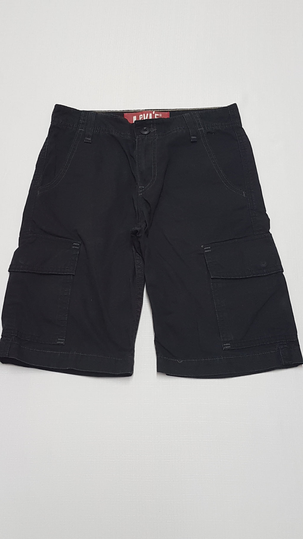 LEVI'S EXTRAMINŐSÉGŰ,FEKETE SZÍNŰ BERMUDA FIÚ FARMERNADRÁG 164