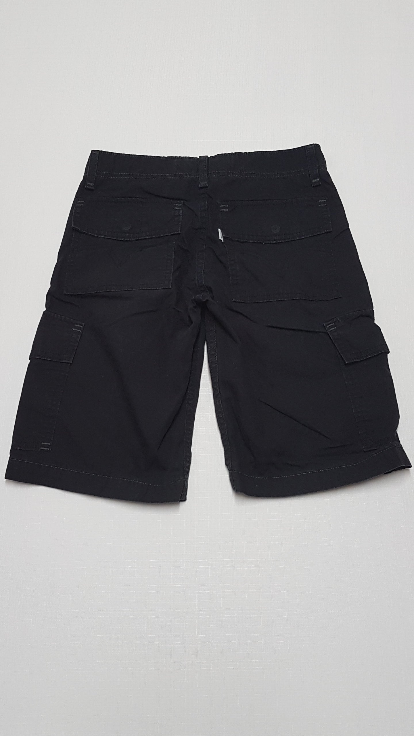 LEVI'S EXTRAMINŐSÉGŰ,FEKETE SZÍNŰ BERMUDA FIÚ FARMERNADRÁG 164